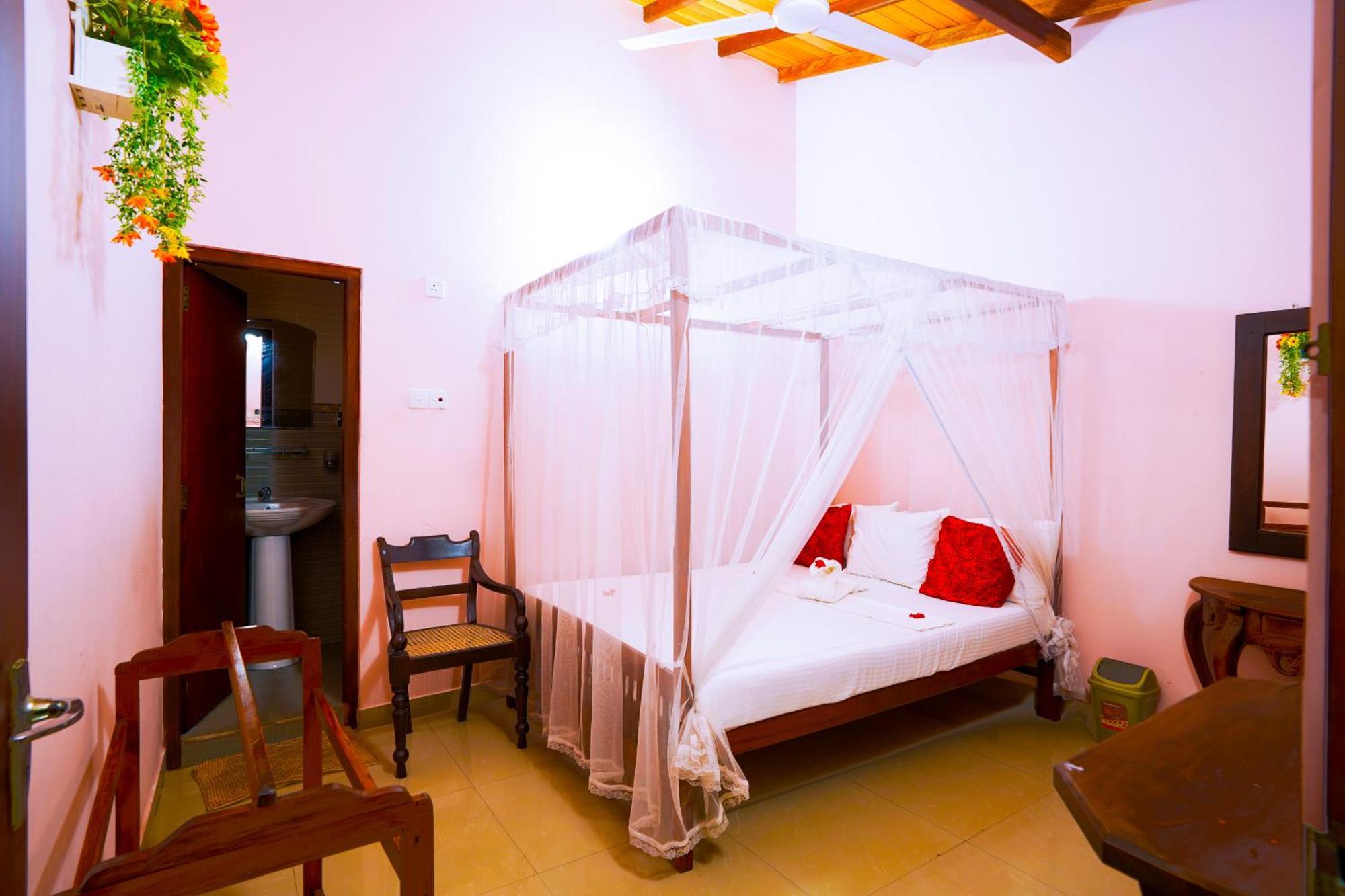 Frangipani Motel Galle Εξωτερικό φωτογραφία