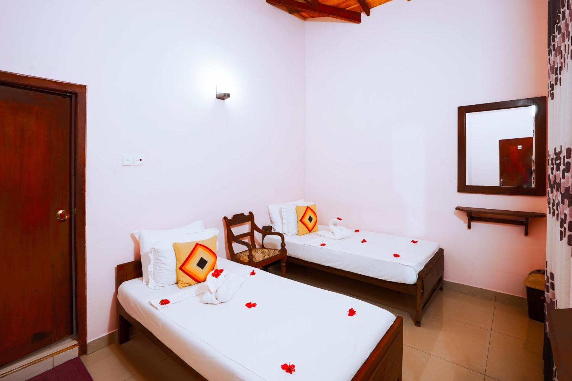 Frangipani Motel Galle Εξωτερικό φωτογραφία