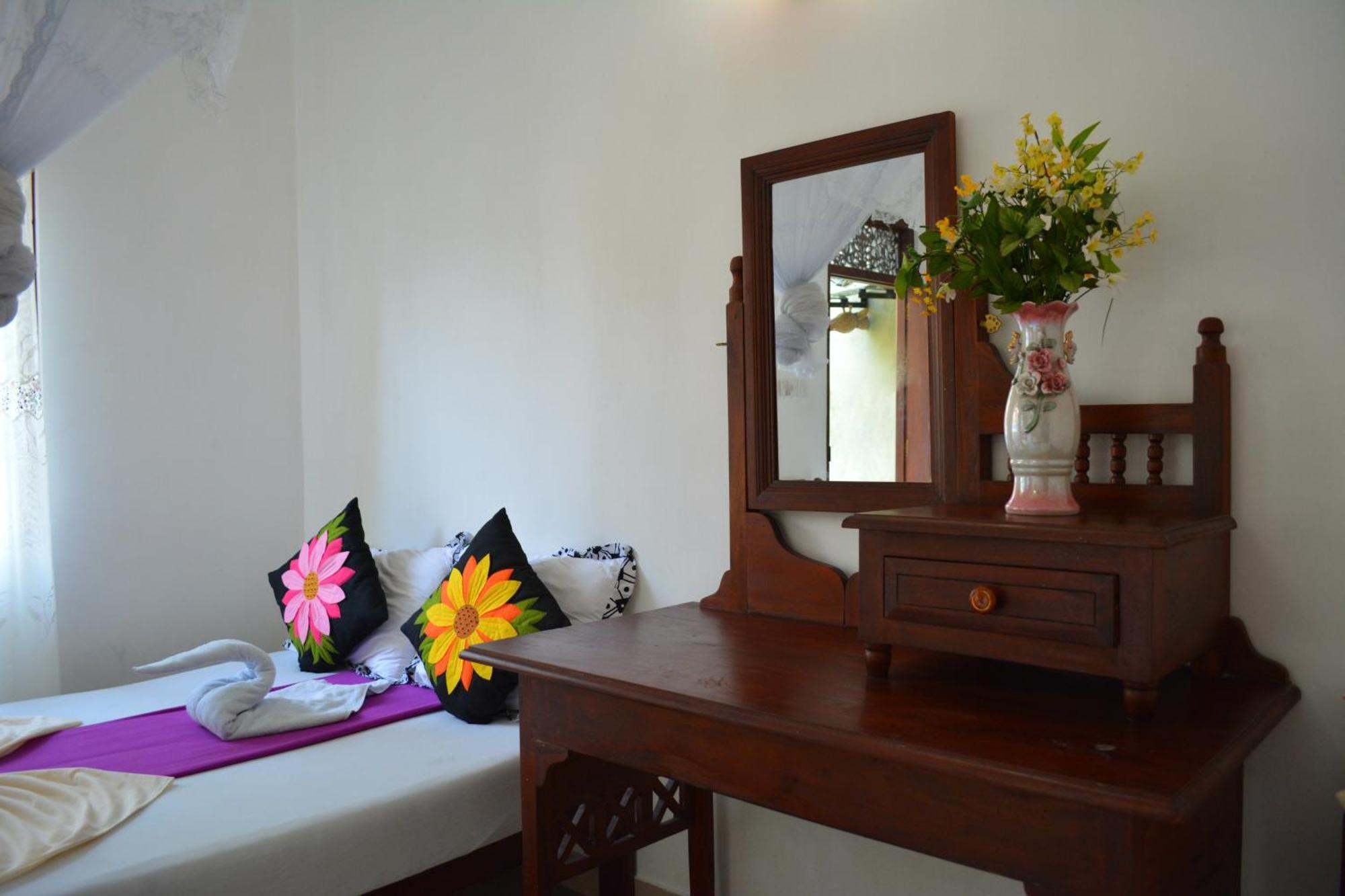 Frangipani Motel Galle Δωμάτιο φωτογραφία